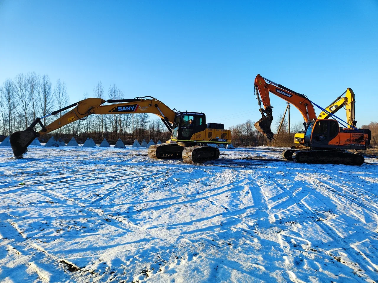 Эвакуация экскаватора, трактора из болота